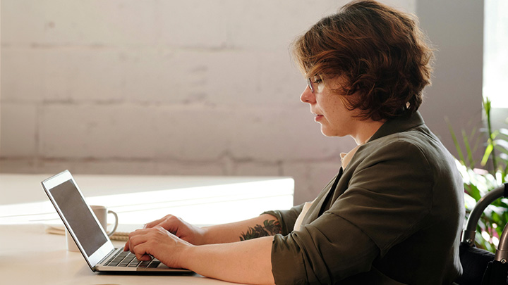 woman working on a laptop